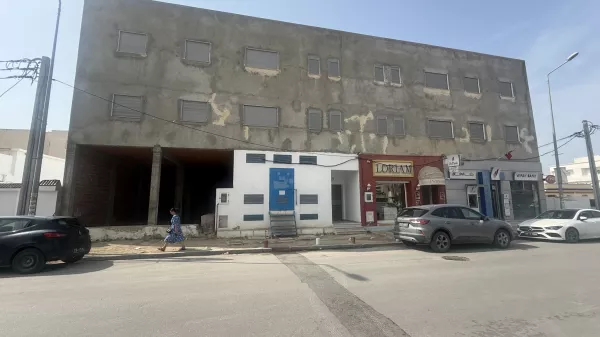 Commercial Property for Rent in El Aouina