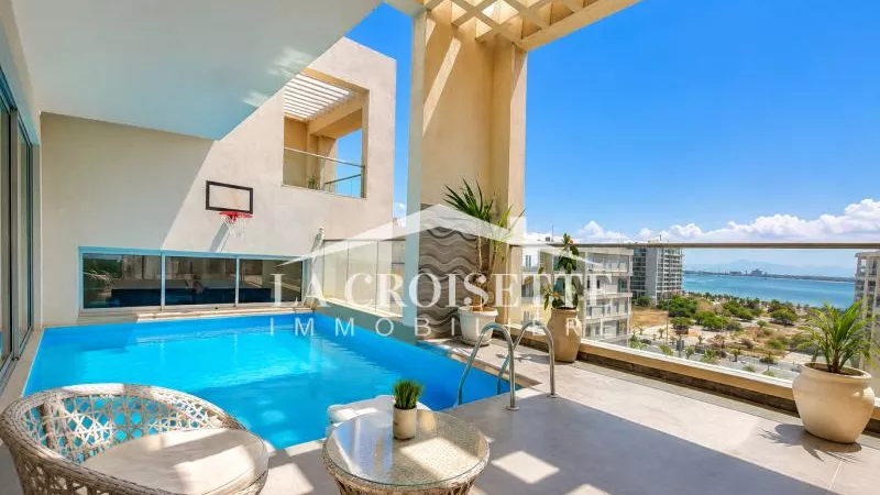 Luxury Penthouse S+4 with Pool and Breathtaking Lake View at Berges du Lac 2