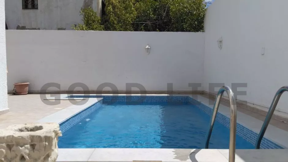 Spacious Villa for Rent in Manar 2 with Pool