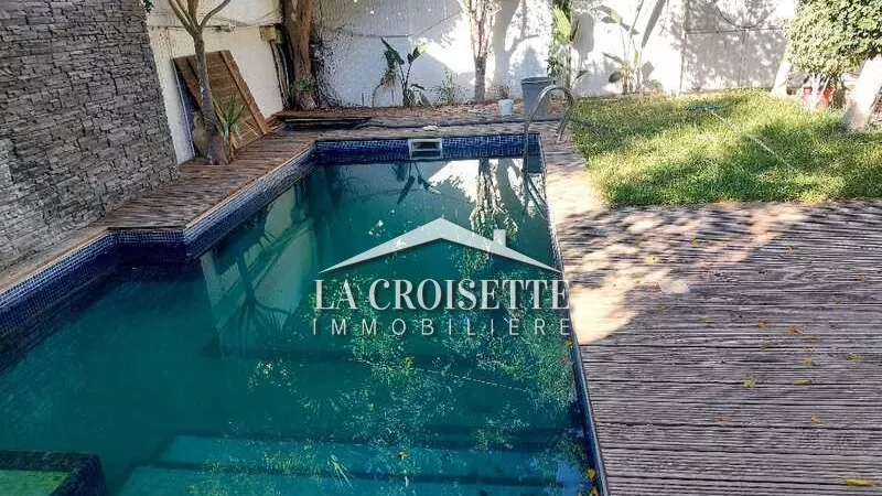 Luxury Semi-Detached Villa with Pool in La Soukra MVL0021