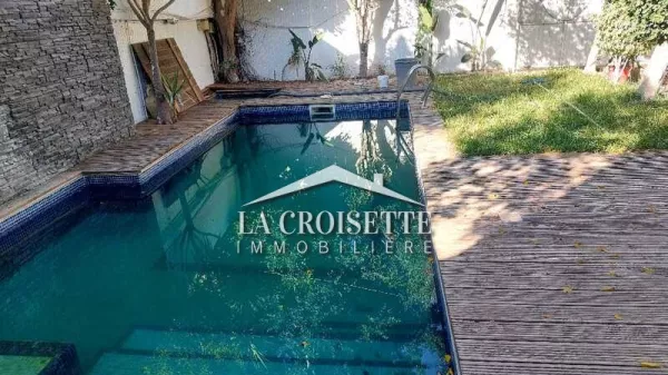 Luxury Semi-Detached Villa with Pool in La Soukra MVL0021