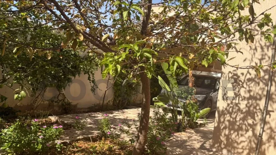 For Sale: Spacious Duplex House with Independent Apartment in Ariana