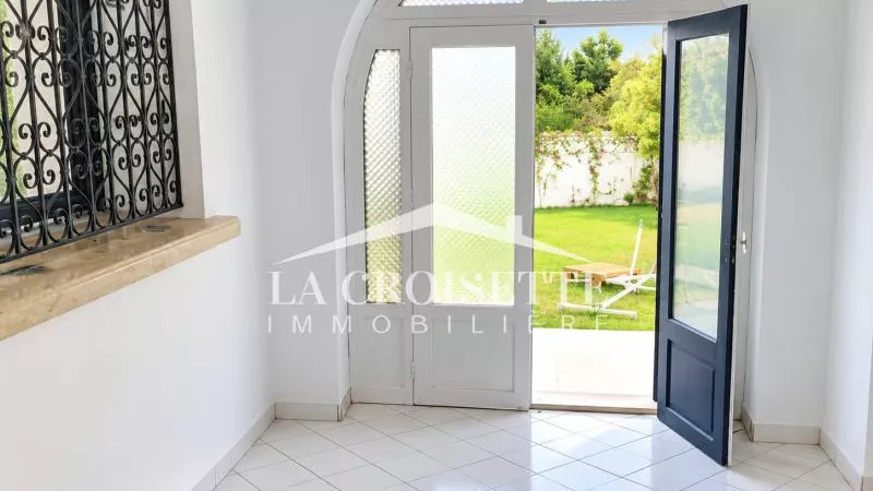 Furnished S+2 Apartment with Garden in Gammarth MRCL0040