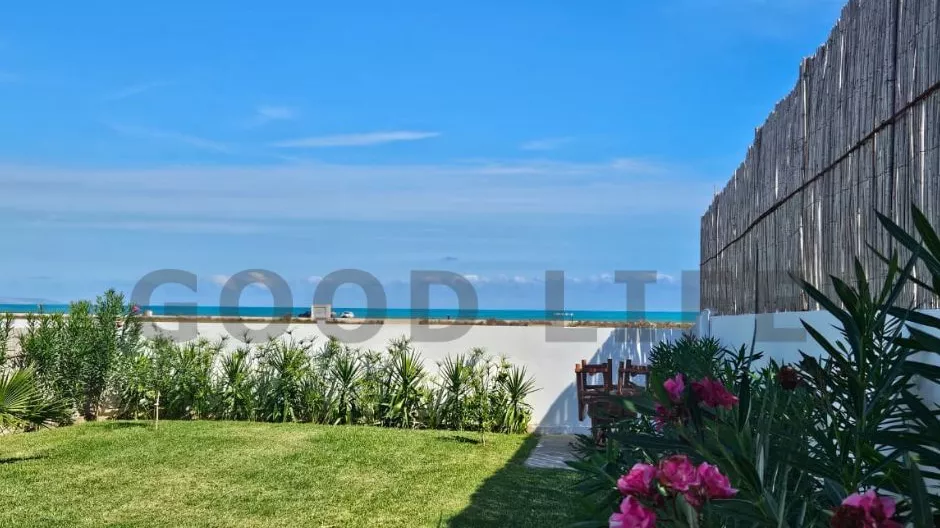 Charming Seaside Cottage for Rent – Raoued Beach