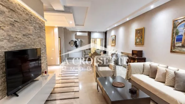 Luxury Furnished Villa S+4 for Rent in La Marsa - Elegant Living at Its Finest