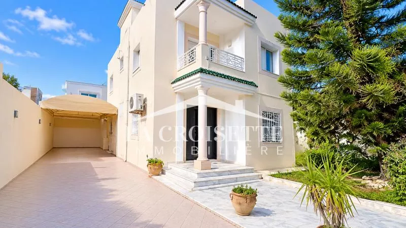 Luxury S+3 Villa for Rent in La Marsa - MVL0837