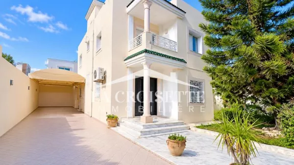 Luxury S+3 Villa for Rent in La Marsa - MVL0837